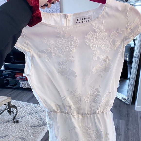 White lace romper - Picture 5 of 6